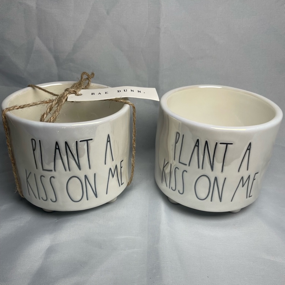 Rae Dunn Iridescent Plant A Kiss On Me Mini Planters Set of 2